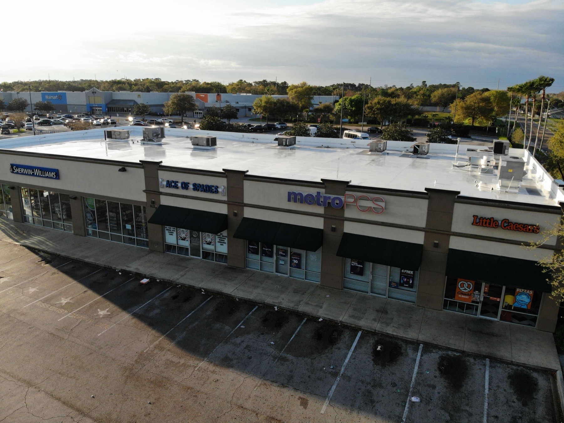 Completed commercial flat roof replacement in Waterford Lakes, Orlando